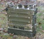 Ra 145 UKFM 920 kanaler 30,00-75,95 MHz En amerikansk radio (PRC-25) Togs i bruk av svenska försvaret i början av 1960 talet. Den radio vi använde på I4 1970-1971